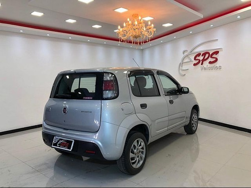 Imagem 4 de 8 de Fiat Uno 1.0 Evo Attra 8v 2016