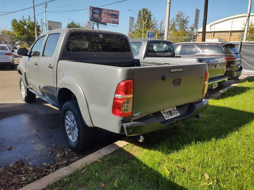 Toyota Hilux 4x4 Srv 3.0 Mt