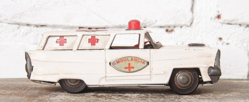 Brinquedo Antigo Bonzo Carro Sedan Ambulância Pequena 1970