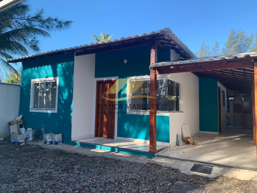 Imagem 1 de 10 de Casa Com 2 Quartos E Área Gourmet Em Unamar - Cf - Jmc-116