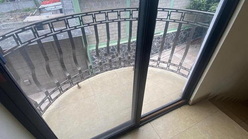 Casa En Venta Seminueva En Cuernavaca Con Areas Recreativas