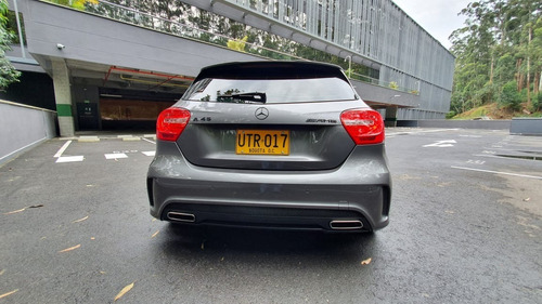Mercedes Benz A45 Amg Modelo 2015