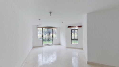 Imagen 2 de 19 de Venta De Apartamento En Sauzalito
