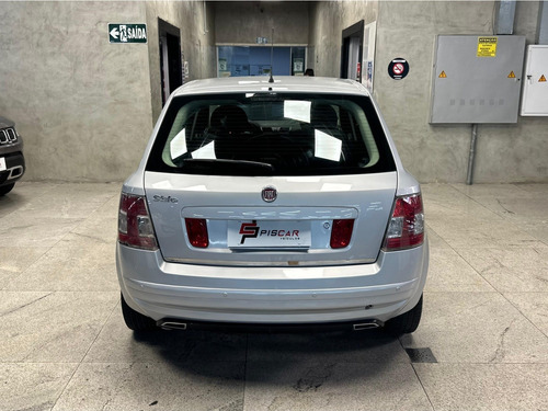 Fiat Stilo 1.8 MPI ATTRACTIVE 8V FLEX 4P MANUAL