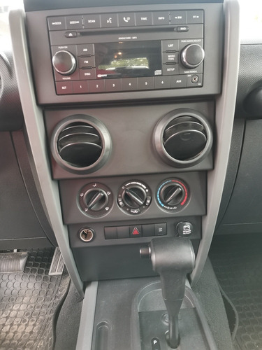 Imagen 11 de 15 de Jeep Wrangler Unlimited X