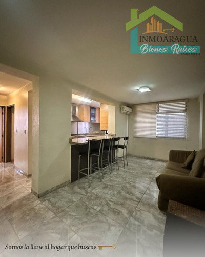 Alquiler De Apartamento Piso Bajo/ San Isidro/ Yp1390