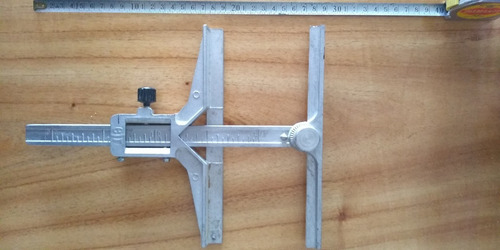 Escuadra Combinada Para Marcado Y Corte De Ceramica