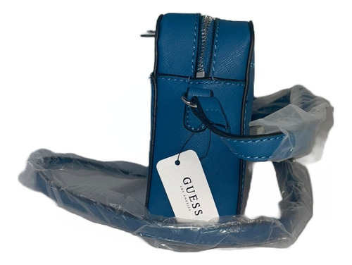 Bolsa Guess Crossbody Diferentes Colores Acabado de los herrajes Plateado Color Azul petróleo Color de la correa de hombro A tono Diseño de la tela Liso