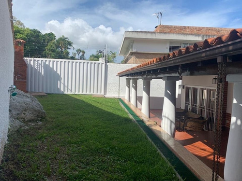 Imagen 4 de 19 de Vendo Casa 700m2 6h/6b/4p La Lagunita 9039