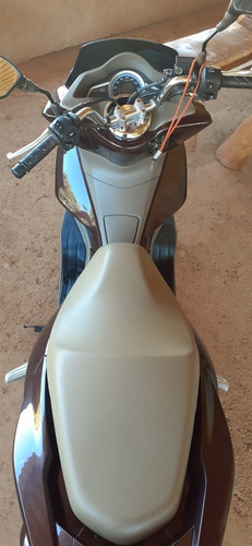 Imagem 3 de 7 de Honda Pcx Dlx