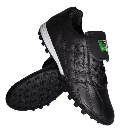 Tenis de cheap futbol multitaco