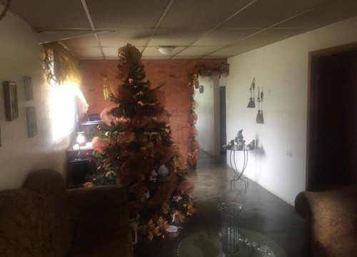 Imagen 2 de 5 de Se Vende Casa En Miranda Valles De Carabobo