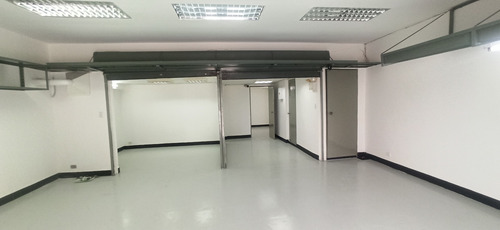 Imagen 2 de 10 de Venta De Galpón En Zona Industrial Los Ruices