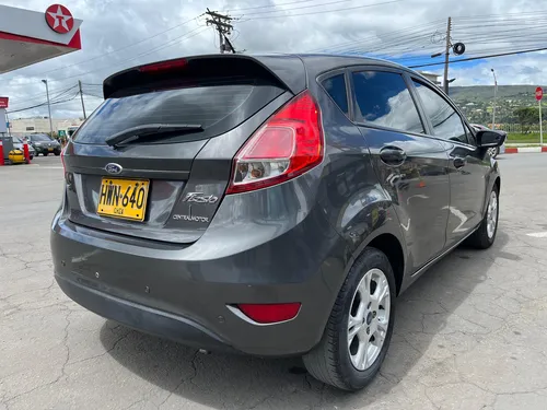 Ford Fiesta Se 1.6cc At Aa 4x2