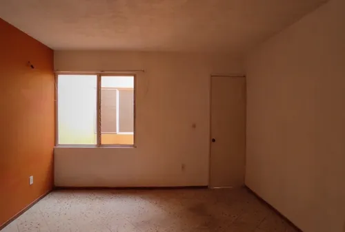 Casa En Venta De Dos Niveles Ubicada La Nueva Luneta, Zamora Michoacan