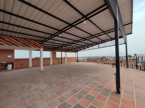 Local En Arriendo En La Libertad. Cod A27572