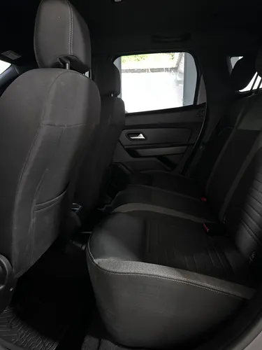 Renault Duster 1.3 Intense Cvt