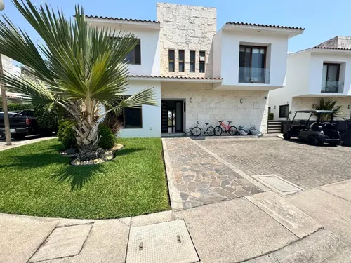 Casa En Venta En Colonia El Zapote, Emiliano Zapata, Morelos