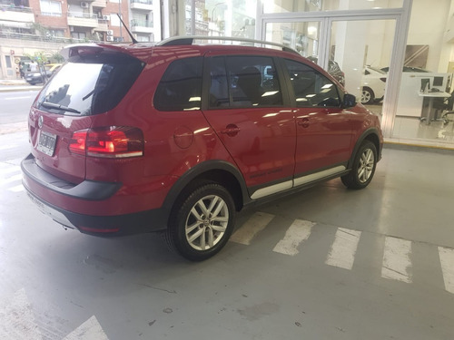 Volkswagen Suran Cross Highline 2015 Forestcar Balbin #5
