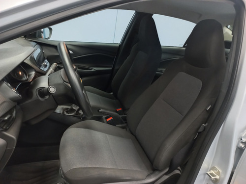 Chevrolet Onix plus 1.2