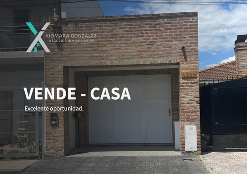 Se Vende  Hermosa Casa Centrica En Luján!!