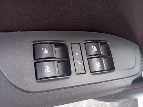 Fiat Cronos 1.0 FIREFLY FLEX DRIVE MANUAL