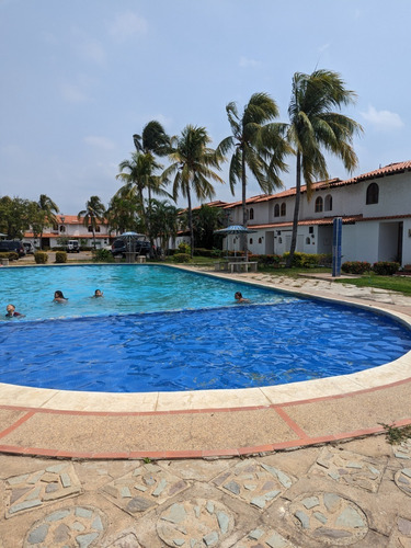 Imagen 10 de 11 de Cerca De La Playa Apartamento Alquiler Vacacional Conjunto Residencial Puerto Príncipe Residencias Tanis