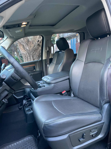 Imagen 10 de 16 de Dodge Ram 2500 6.7 Cummins