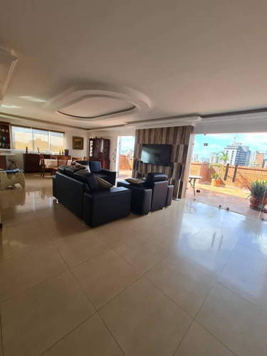 Imagen 1 de 30 de Penthouse Ubicado En Pleno Corazón De Altavista