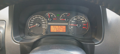Fiat Strada 1.8 16v Adventure Cab. Dupla Flex Dualogic 3p