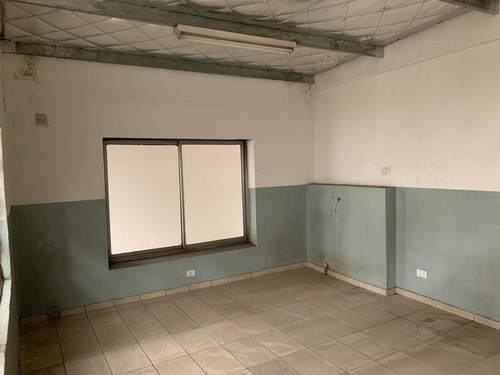 Imagen 16 de 30 de Local Comercial Y Galpón 1450 M² Cub. - Frente A 3 Calles Sobre Avenida - S.justo (ctro)