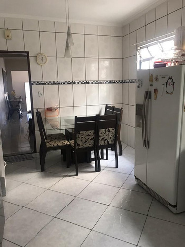 Casa À Venda Na Rua Raimundo Mattiuzzo, Vila Araguaia, São Paulo - Sp - Liv-12619