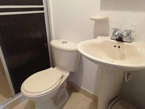 Imagen 11 de 13 de Apartamento En Arriendo La Sultana 279-16022