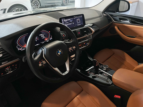 BMW X3 5p xDrive 30i X Line L4/2.0/T Aut
