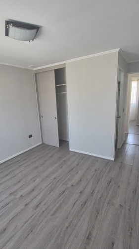 Arriendo Hermosa Casa En Condomino Buin