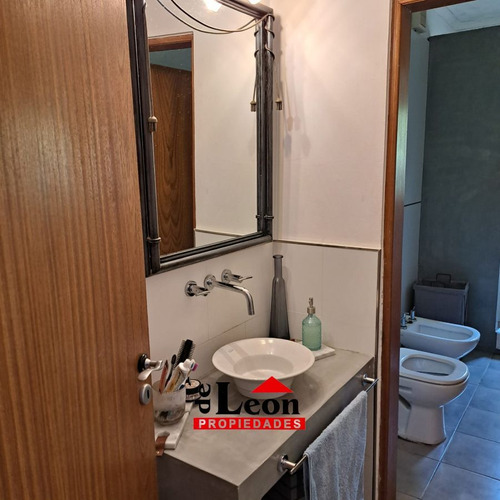 Casa En Venta De 3 Dormitorios C/ Cochera En Barrio Privado Pago Chico