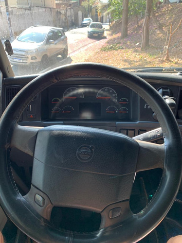 Imagem 3 de 15 de Volvo Fh12 440 6x2 Ano 2007 Branco Todo Revisado