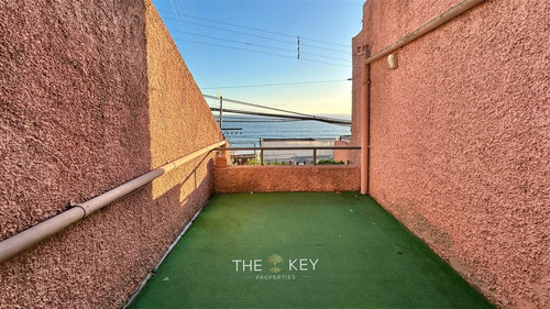 Departamento En Venta De 2 Dorm. En Viña Del Mar