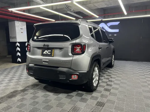 Jeep Renegade 1.8 Sport Plus