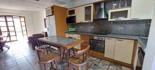 Imagen 2 de 13 de En Alquiler Town House Ubicd En Pueblo Viejo Ve03-0743pv-ove