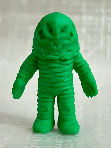 Figura Ultraman - Alien Zarab - Keshigomu - Ultra Monster