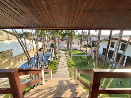 Casa Com Piscina Semi Olímpica Aquecida, (mansão),sauna, Spa Hidromassagem Para 9 Pessoas ,8 Quartos, 1516 Metros, Salão De Festas, Salão De Jogos Completo, Churrasqueira Completa, Alarme Cameras