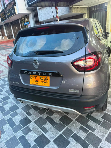 Renault Captur 2.0 Zen
