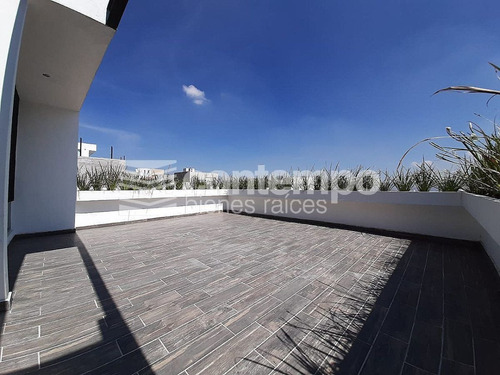 Imagen 16 de 19 de Moderna Residencia De Lujo Con Magnifico Roofgarden Con Vist