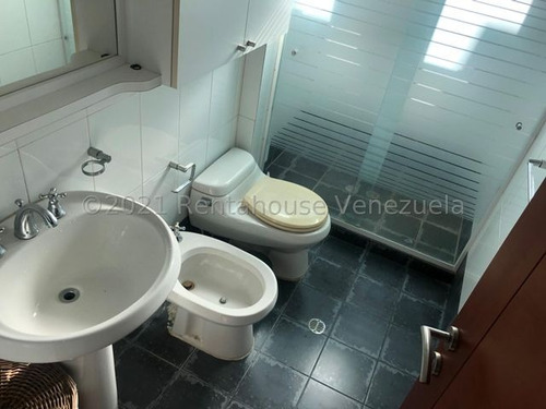 Imagen 23 de 26 de Casa En Venta Altos De Guataparo 22-12847 Gerardo Guillen Rent A House