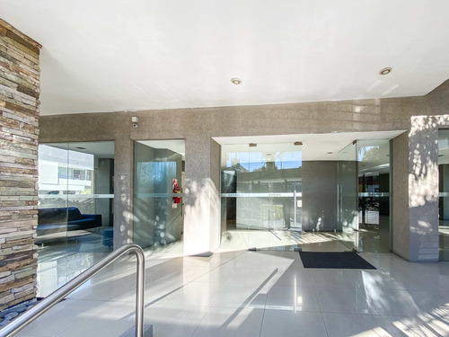 Imagen 3 de 30 de Venta Departamento 3 Ambientes Cochera San Isidro