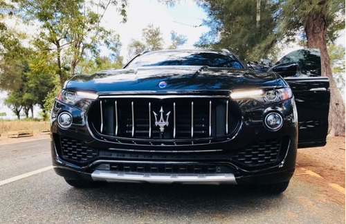 Maserati Negro Chulisimo En Alquiler!!