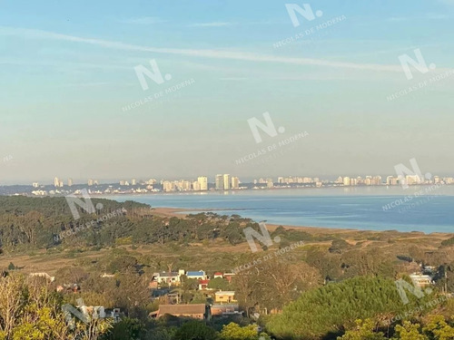 Imagen 2 de 5 de Terreno Amplio En Las Grutas - Punta Ballena Las Grutas