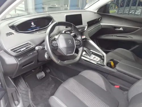 Peugeot 3008 1.6 At