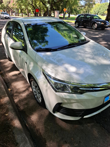 Toyota Corolla 1.8 Xli Cvt 140cv